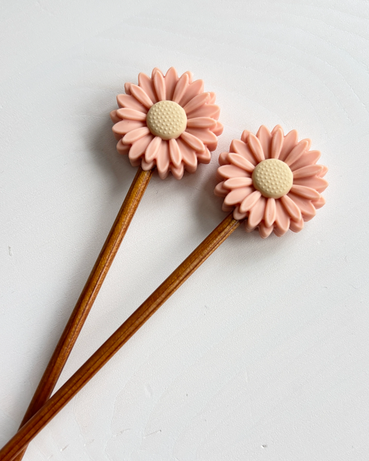 Puikkostopparit, persikka päivänkakkara