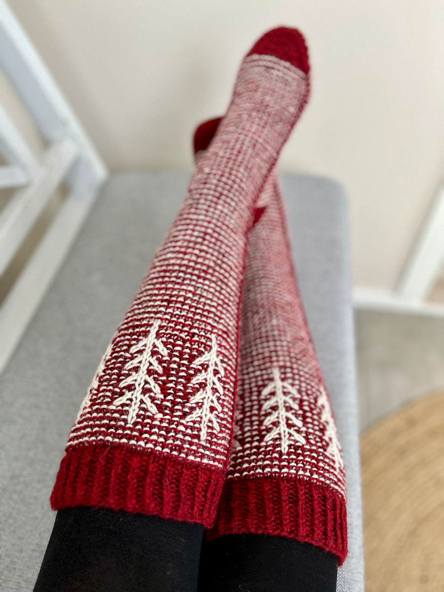 Havuset-polvisukat, neuleohje