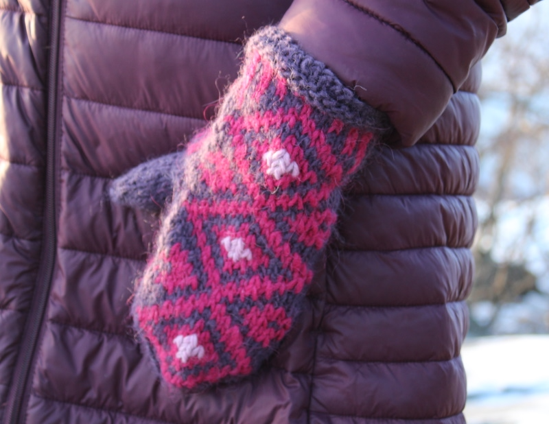 Romantica-lapaset ja -pipo, neuleohje