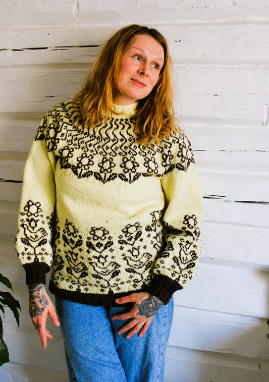 Sirkkunen-kaarrokeneule, neuleohje