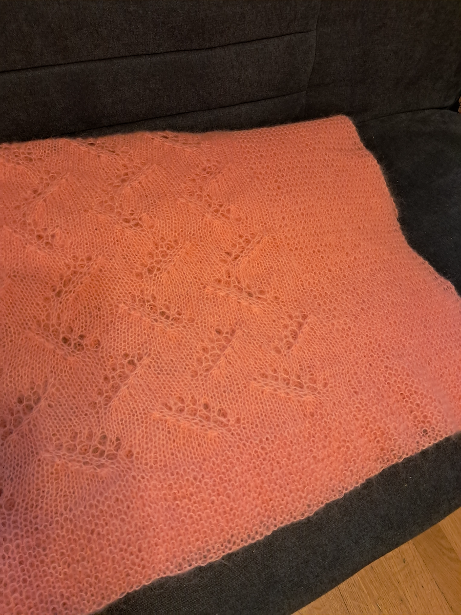 Suuri pitsihuivi, neuleohje