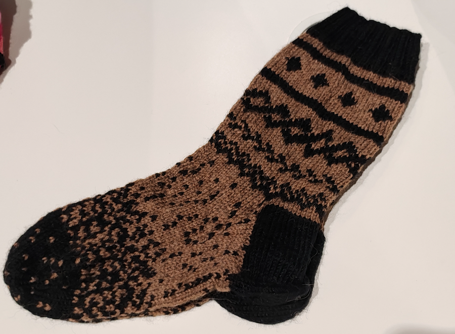 Tonza-sukat, neuleohje