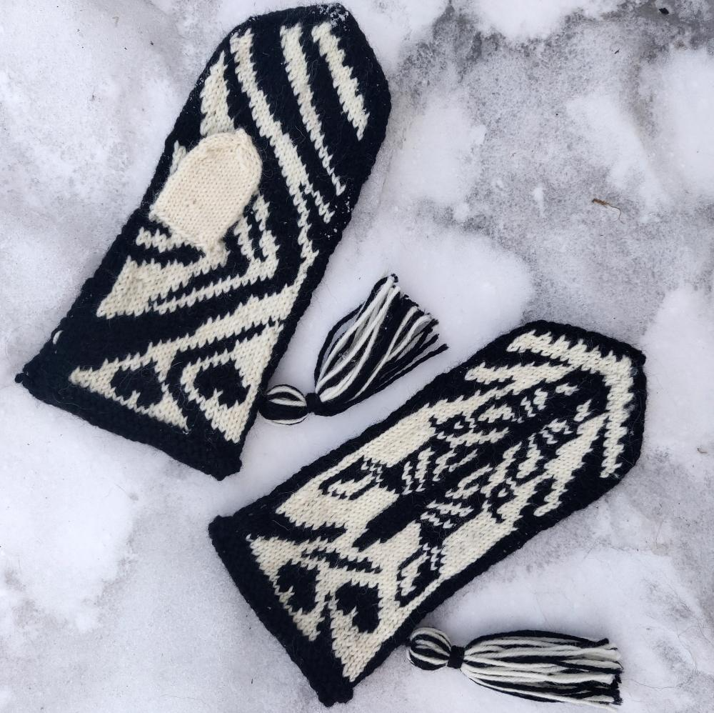 Zeebra-kirjoneulelapaset, neuleohje